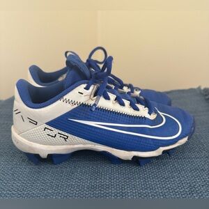 Nike Vapor Boys Cleats, Size 3Y